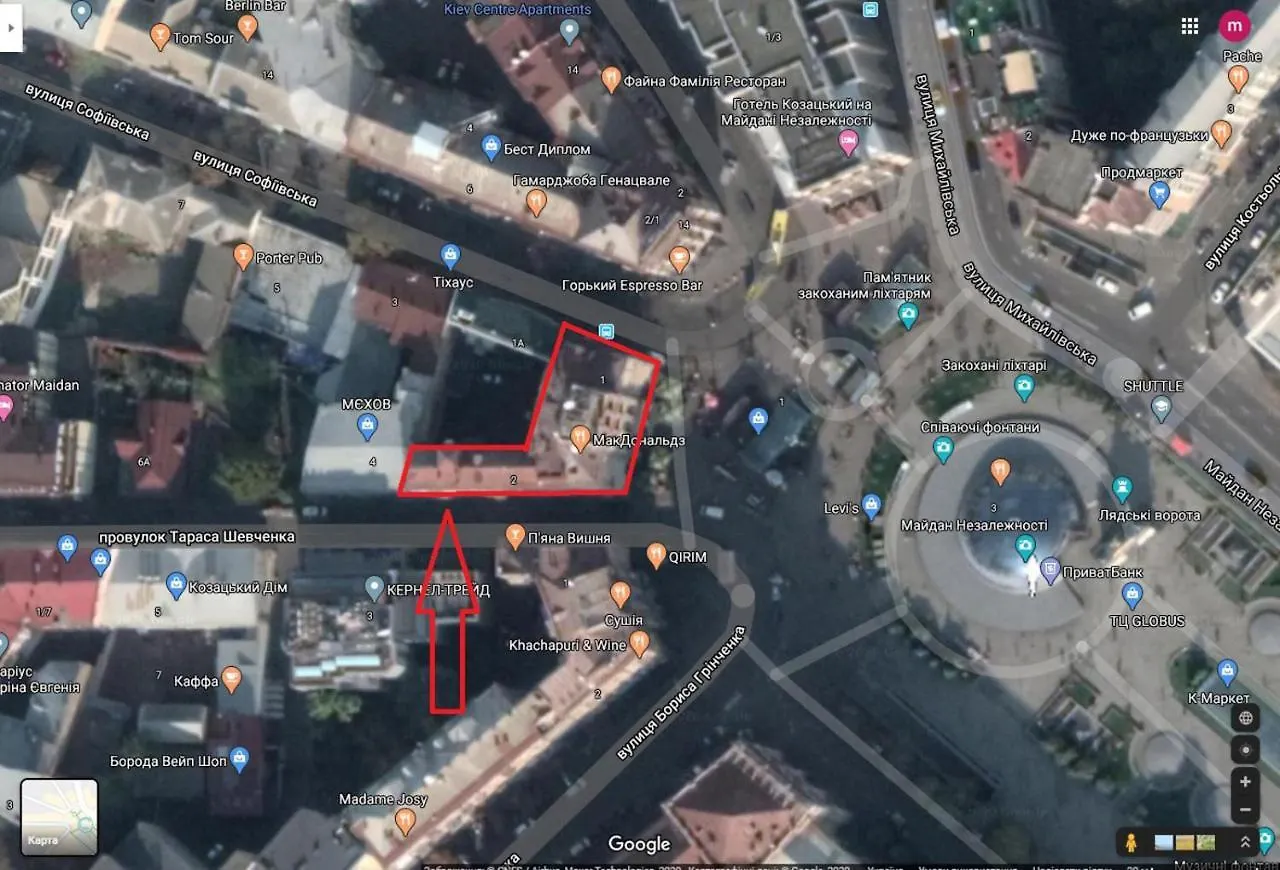 Sofiivs\'Ka Street, 1. location